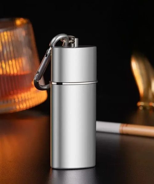 Cendrier de poche cylindrique finition argent brossé